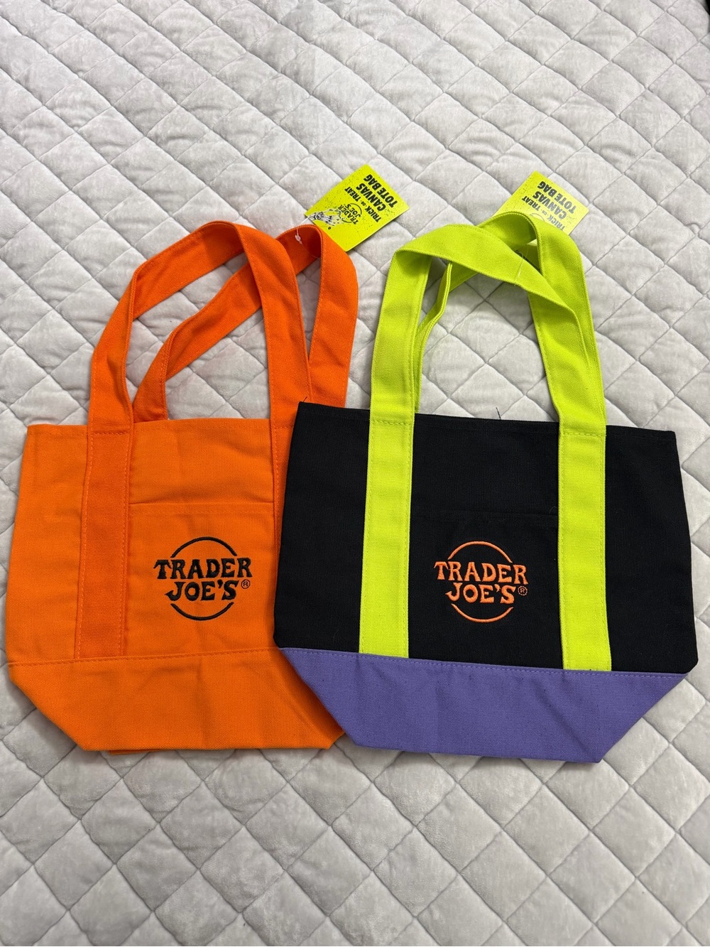 Trader Joe’s Tote bags bundle orange and black